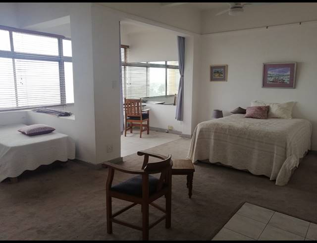 0.5 BEDROOM FLAT TO LET IN NORTH BEACH